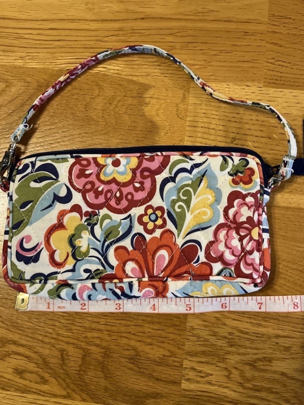 Vera Bradley Floral Quilted Wristlet Wallet Pink Blue Green Zip Pouch Retro Chic - Picture 3 of 10